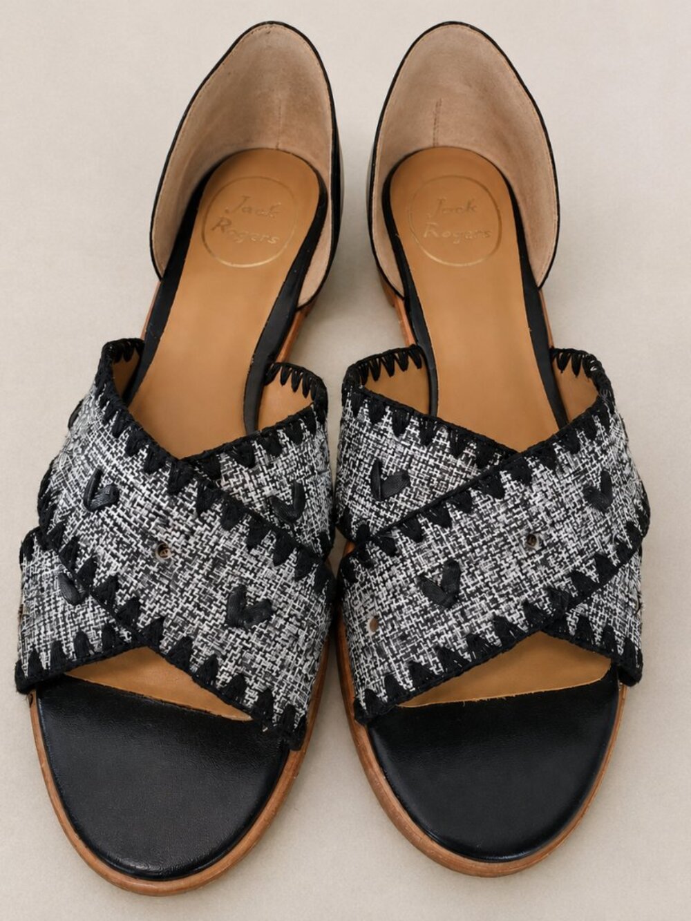 Jack Rogers Lindsey Flat Sandal Black White Fabric Heart Whipstitch 10